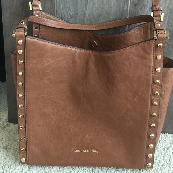 Michael Kors Handbags - Michael Kors Purse